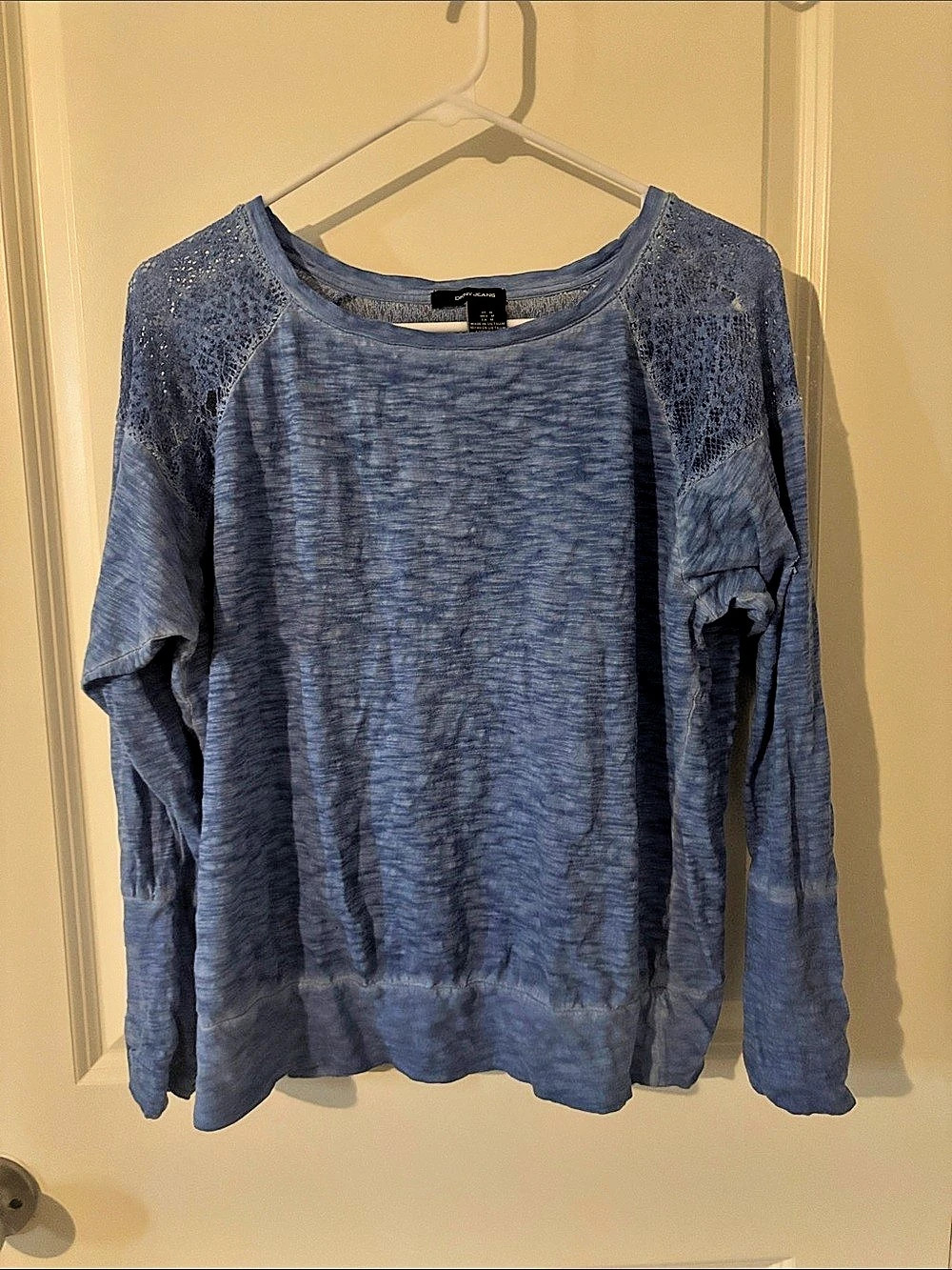 DKNY Jeans Long Sleeve Lace Yoke Top in Blue Size Medium Like New